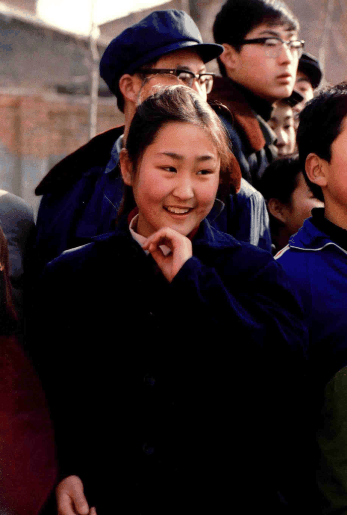 斑驳光影中的年代群像