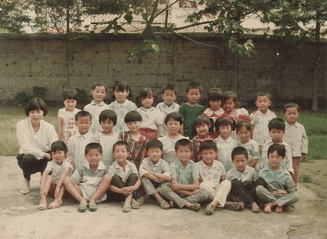 泛黄的童年记忆